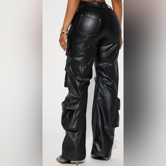 FashionNova City Is Mine Faux Leather Cargo Pant - Black XL - Picture 6 of 8